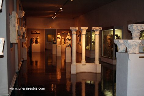 Musée Saint Remi galerie des sculptures