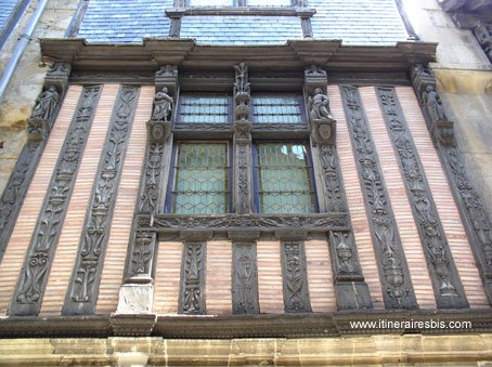 Colombages du musée de la reine Bérangère dans la ville du Mans