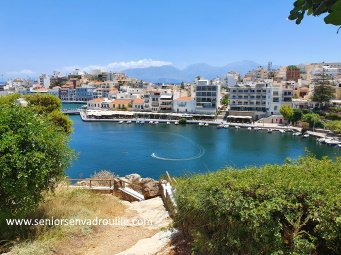 Vue panoramique sur le port de Agios Nikolaos